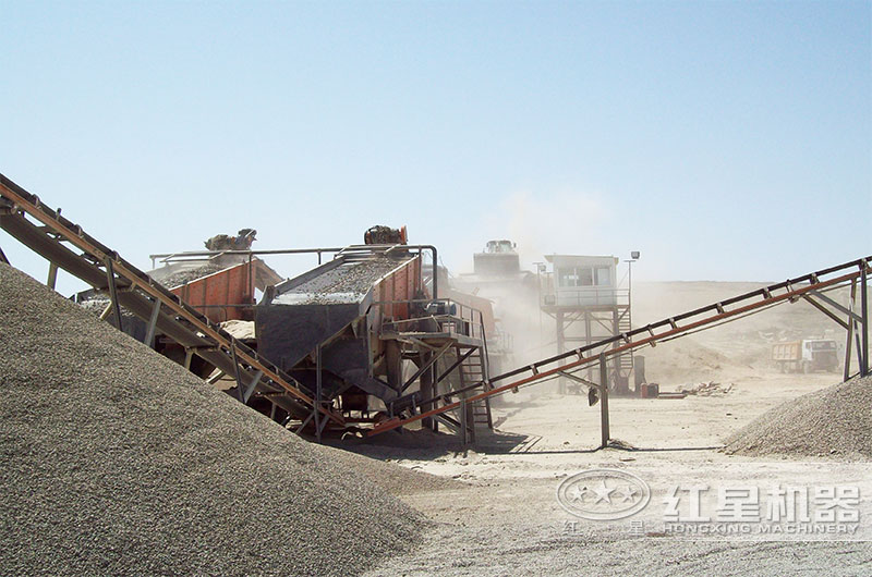 产量是影响小型沙子粉碎机价格的重要因素